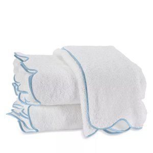 Matouk Cairo Scalloped Edge Cotton Bath Towel Light Blue White Soft 1 PC ONLY